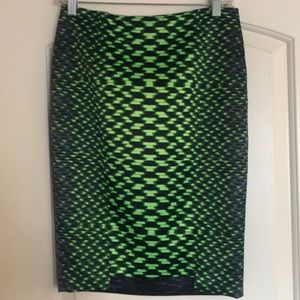 Elie Tahara like New